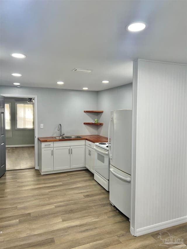 102 W Avenue A, Atmore AL 36502 photo 10