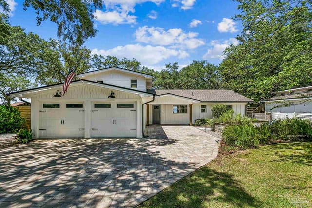 4536 Hickory Shores Blvd, Gulf Breeze FL 32563 exterior