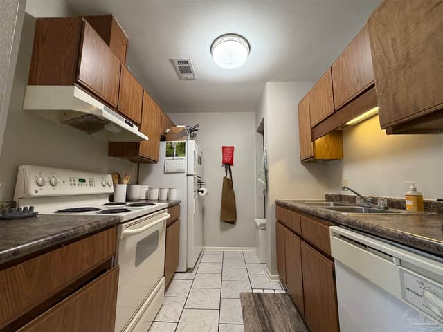 130 E 9 Mile Rd # 7, Cantonment FL 32534 photo 34