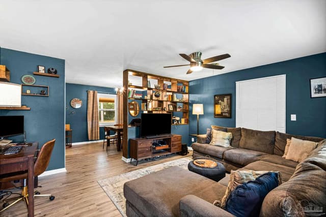2958 Swan Ln property photo