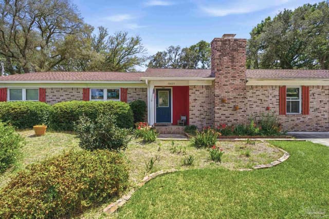 10827 Berryhill Rd, Pensacola FL 32506 photo 2