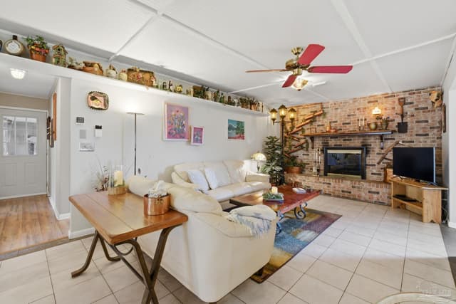 10827 Berryhill Rd, Pensacola FL 32506 photo 6