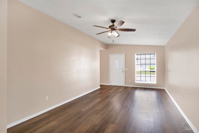 8931 Forest Oak Dr property photo