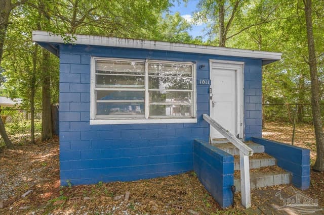 1011 Hatton St property photo