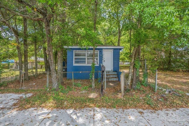1011 W Hatton St, Pensacola FL 32526 photo 5