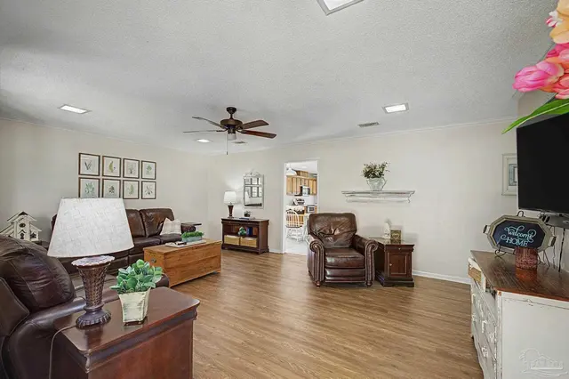 4959 Skipper Ln property photo