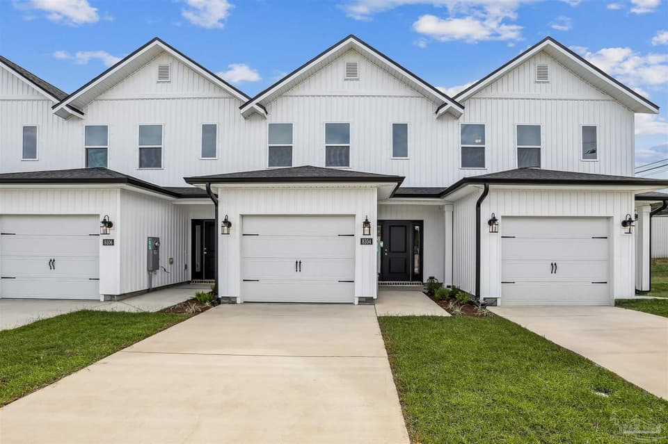 8110 Carl Dean St, Pensacola FL 32514 photo 1