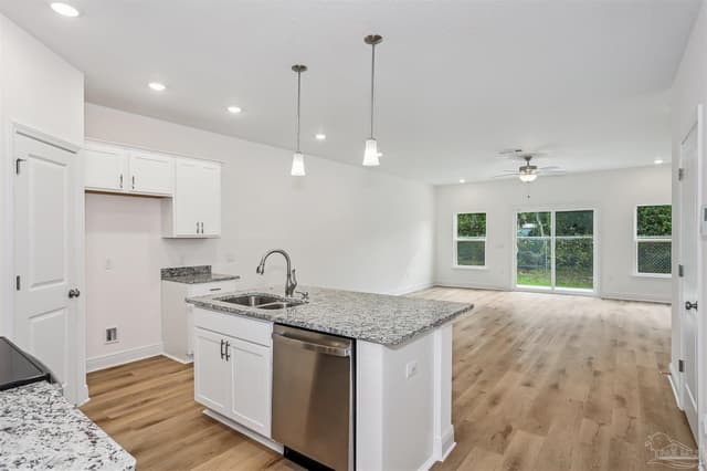 8112 Carl Dean St property photo