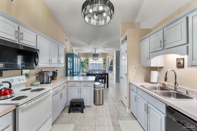 9562 Dynasty Ln, Navarre FL 32566 photo 13