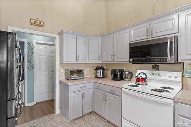 9562 Dynasty Ln, Navarre FL 32566 photo 14