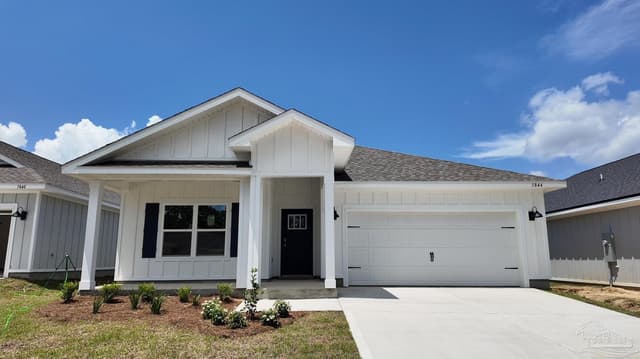 5844 Tripletail Dr, Milton FL 32583 exterior