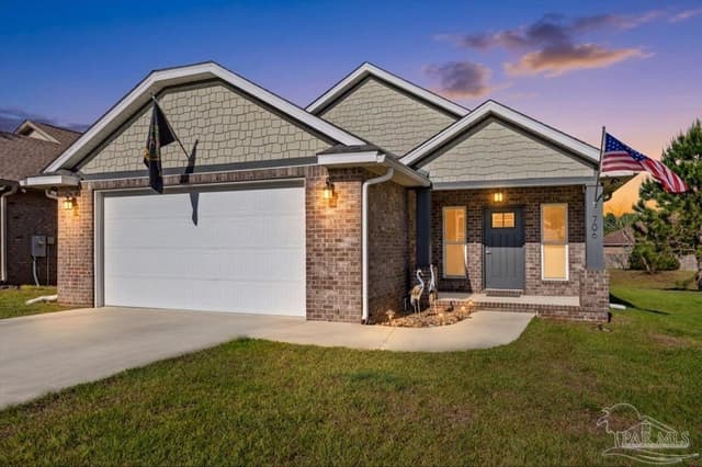 706 Upper Heron Way, Pensacola FL 32506 exterior