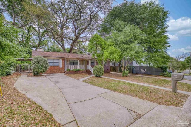 44 Redwood Cir, Pensacola FL 32506 exterior