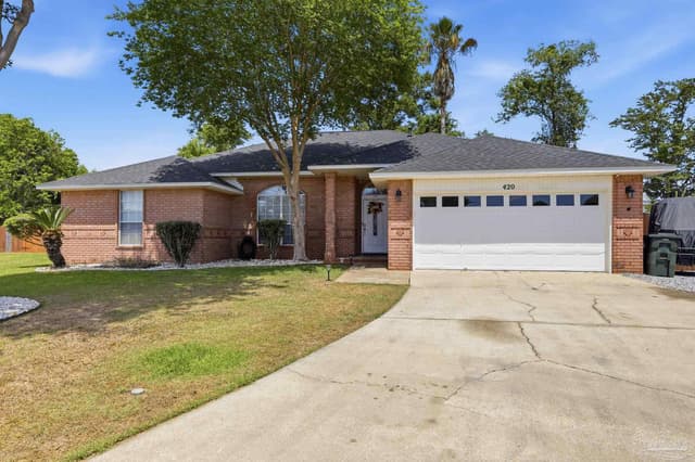420 Megan Dr, Cantonment FL 32533 exterior