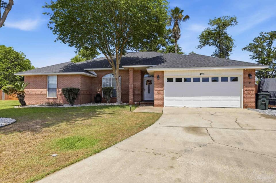 420 Megan Dr, Cantonment FL 32533 photo 1