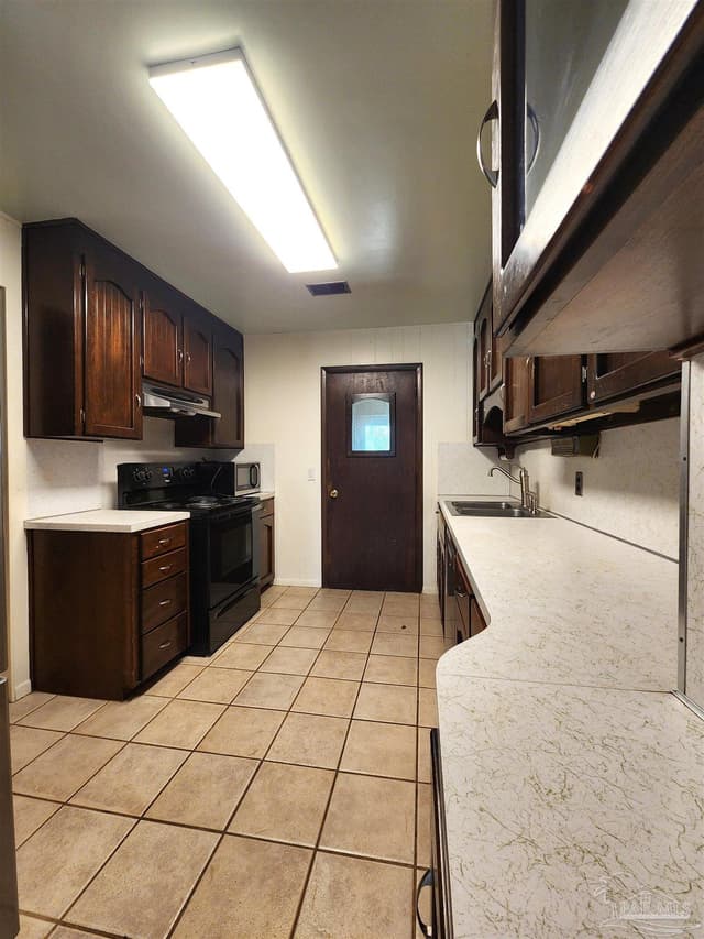4 Bertram St, Pensacola FL 32506 photo 4