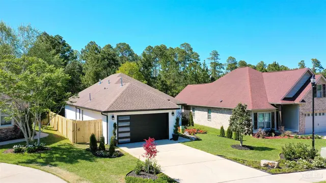 8725 Rush Ln property photo