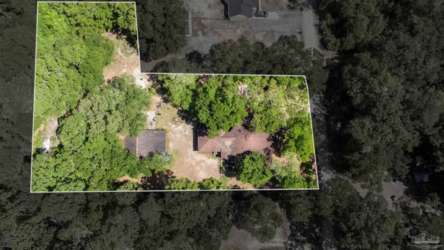 3340 Dunaway Ln, Pensacola FL 32526 exterior