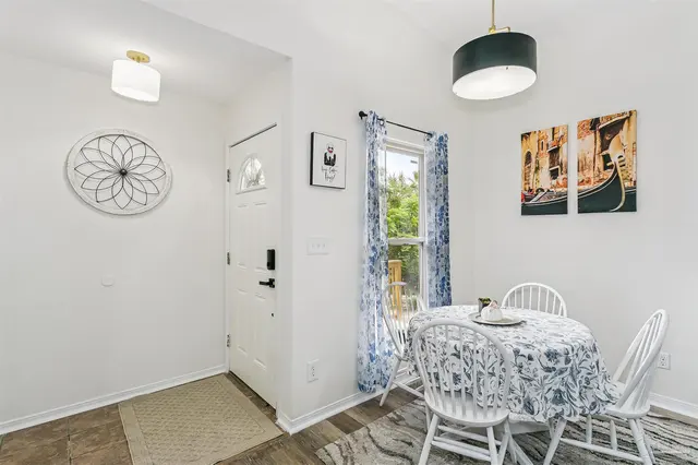 6015 Born Ct property photo