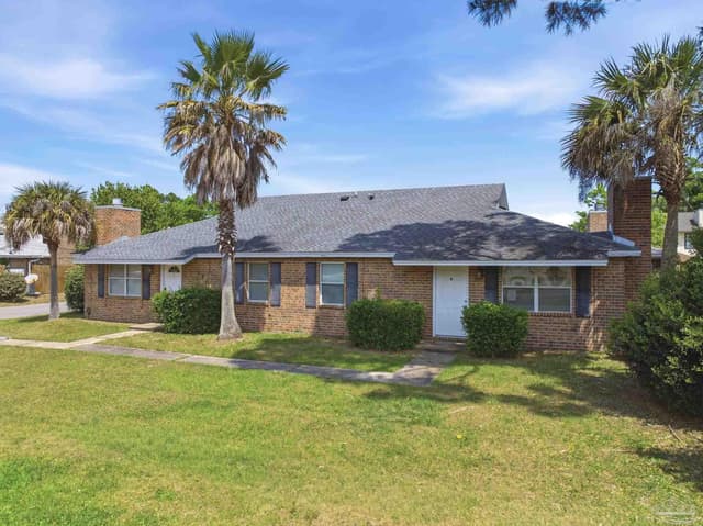 676 S 72nd Ave, Pensacola FL 32506 photo 3