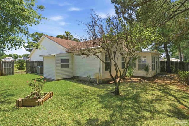 1383 Sterling Point Dr, Gulf Breeze FL 32563 photo 29