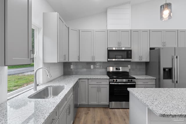 2712 Copter Rd, Pensacola FL 32514 photo 8