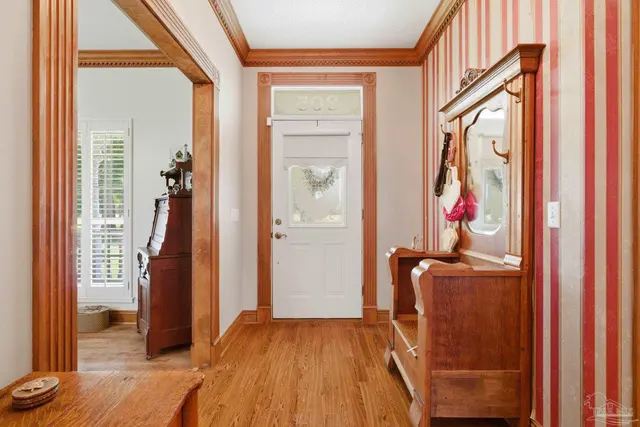 5168 Beck Ave property photo