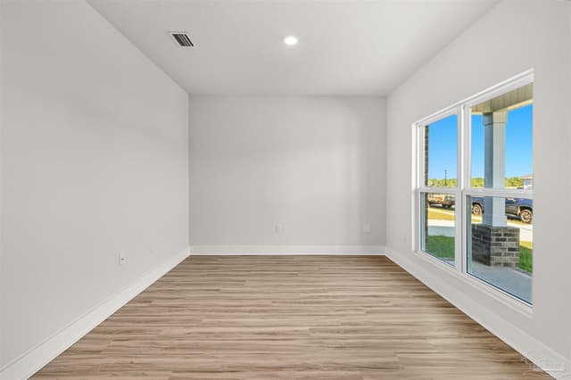 3311 Bayou Blvd property photo