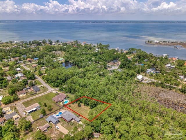 5601 Fleming Pl, Pensacola FL 32507 exterior