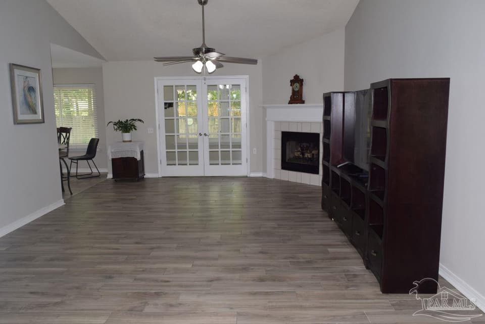 5537 Shadow Grove Blvd, Pensacola FL 32526 photo 1