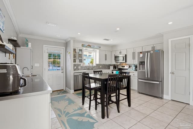 1407 Maldonado Dr, Pensacola Beach FL 32561 photo 7