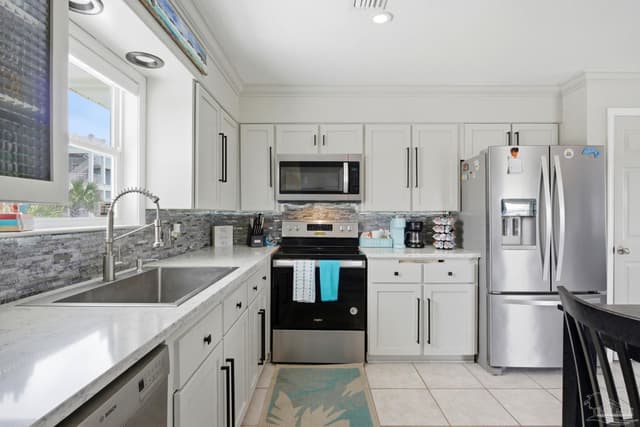 1407 Maldonado Dr, Pensacola Beach FL 32561 photo 10