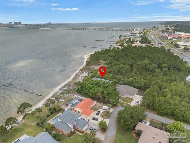 1817 Navarre Sound Cir, Navarre FL 32566 photo 17
