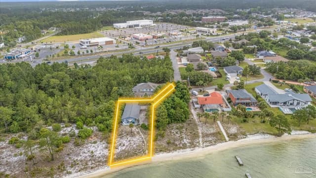 1817 Navarre Sound Cir property photo