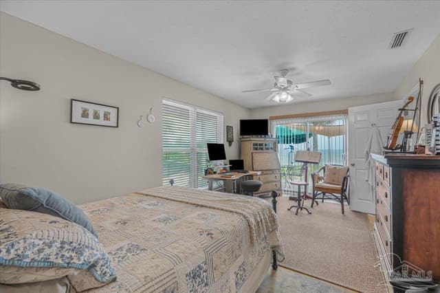 1817 Navarre Sound Cir, Navarre FL 32566 photo 32