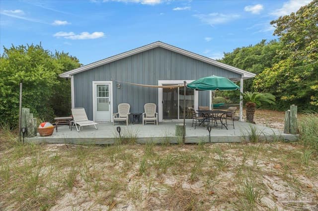 1817 Navarre Sound Cir, Navarre FL 32566 photo 11