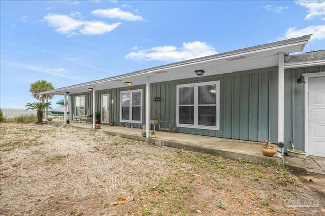 1817 Navarre Sound Cir, Navarre FL 32566 photo 8