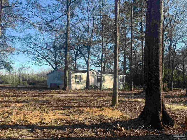 3308 Deloach Ln, Milton FL 32570 exterior