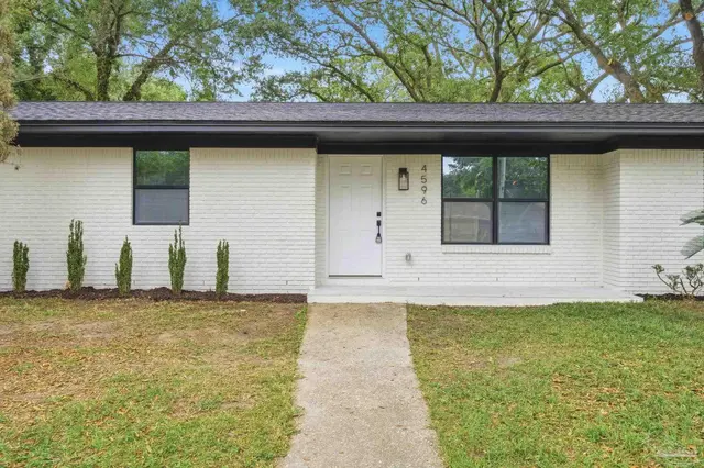 4596 Monpellier Dr property photo