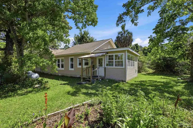 9765 Loop Rd property photo