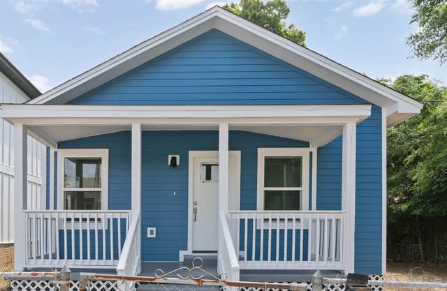 418 N C St, Pensacola FL 32501 exterior