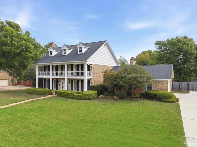700 Bay Cliffs Rd, Gulf Breeze FL 32561 photo 40