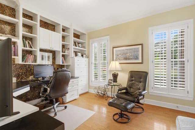 700 Bay Cliffs Rd, Gulf Breeze FL 32561 photo 8