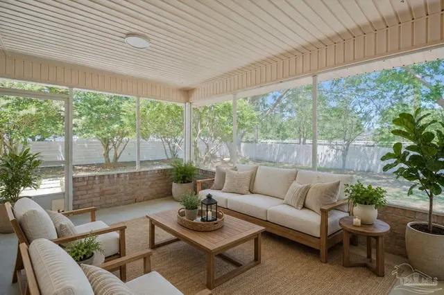 116 Mt Pilot St property photo