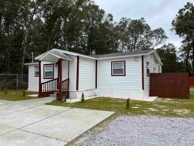 1472 Wingfoot Way, Pensacola FL 32505 exterior