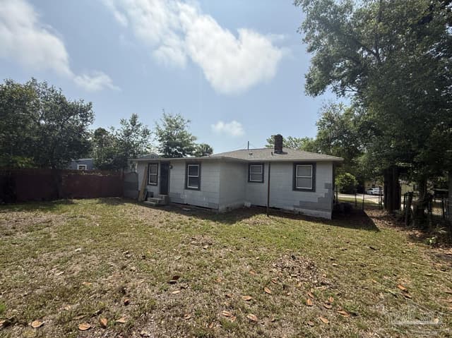 211 Ehrmann St property photo