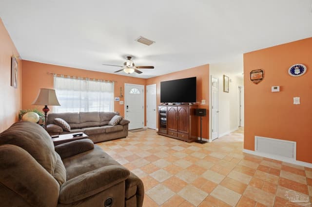 4867 Aleff Rd, Pace FL 32571 photo 11
