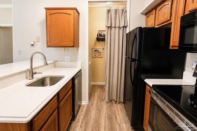501 E Burgess Rd # 10, Pensacola FL 32504 photo 7