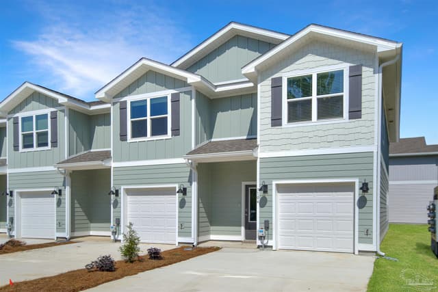 7104 Cedar Grove Way, Pensacola FL 32504 exterior