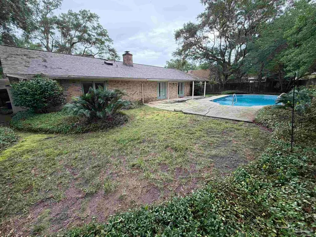 6260 Windwood Dr property photo